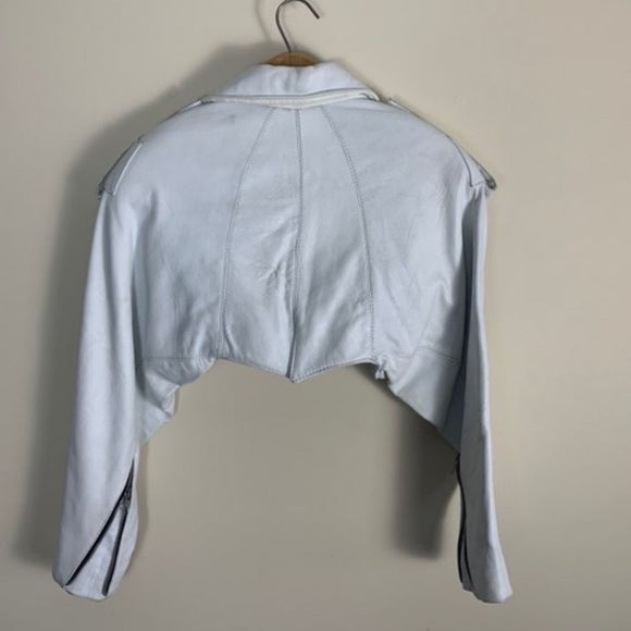 Vintage 1980s super cropped classic motorcycle jacket. 80's retro real leather - Picture 4 of 11